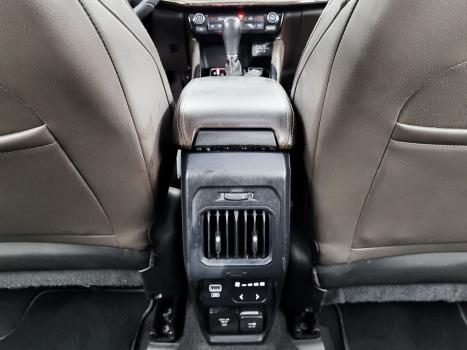 JEEP Commander 1.3 16V 4P FLEX T270 OVERLAND TURBO AUTOMÁTICO AT6, Foto 17