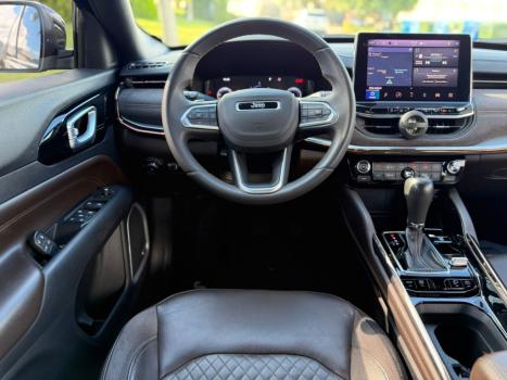 JEEP Commander 2.0 16V 4P TD380 OVERLAND TURBO DIESEL AUTOM�TICO, Foto 8