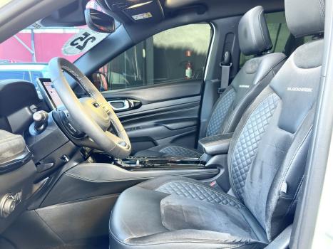 JEEP Commander 2.0 16V 4P HURRICANE 4 TURBO BLACKHAWK AUTOM�TICO AT9, Foto 9