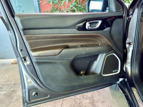 JEEP Commander 2.0 16V 4P TD380 OVERLAND 4X4 TURBO DIESEL AUTOM�TICO AT9, Foto 25