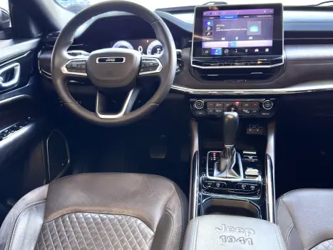 JEEP Commander 2.0 16V 4P TD380 OVERLAND 4X4 TURBO DIESEL AUTOM�TICO AT9, Foto 14