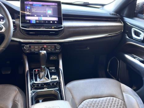 JEEP Commander 2.0 16V 4P TD380 OVERLAND 4X4 TURBO DIESEL AUTOM�TICO AT9, Foto 16