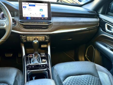 JEEP Commander 2.0 16V 4P TD380 OVERLAND 4X4 TURBO DIESEL AUTOM�TICO AT9, Foto 18