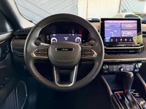 JEEP Commander 2.0 16V 4P TD380 OVERLAND 4X4 TURBO DIESEL AUTOM�TICO AT9, Foto 8