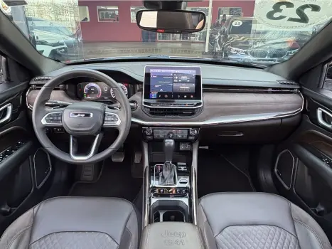 JEEP Commander 2.0 16V 4P TD380 OVERLAND 4X4 TURBO DIESEL AUTOM�TICO AT9, Foto 12