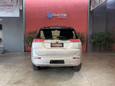 JEEP Commander 2.0 16V 4P TD380 OVERLAND 4X4 TURBO DIESEL AUTOM�TICO AT9, Foto 17