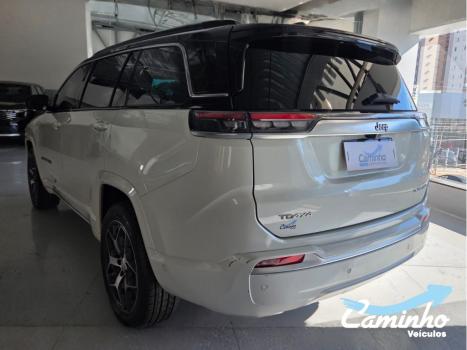 JEEP Commander 2.0 16V 4P TD380 OVERLAND 4X4 TURBO DIESEL AUTOM�TICO AT9, Foto 7