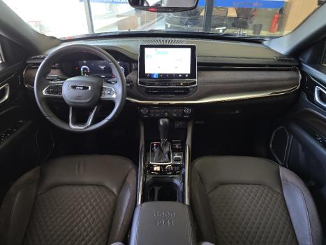 JEEP Commander 2.0 16V 4P TD380 OVERLAND 4X4 TURBO DIESEL AUTOM�TICO AT9, Foto 7