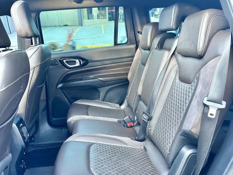 JEEP Commander 2.0 16V 4P TD380 OVERLAND 4X4 TURBO DIESEL AUTOM�TICO AT9, Foto 8