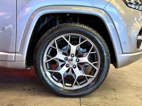 JEEP Commander 2.0 16V 4P TD380 OVERLAND 4X4 TURBO DIESEL AUTOM�TICO AT9, Foto 18