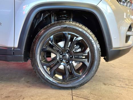 JEEP Commander 2.0 16V 4P TD380 LIMITED TURBO DIESEL AUTOM�TICO AT9, Foto 20