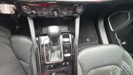 JEEP Commander 2.0 16V 4P HURRICANE 4 TURBO BLACKHAWK AUTOM�TICO AT9, Foto 9