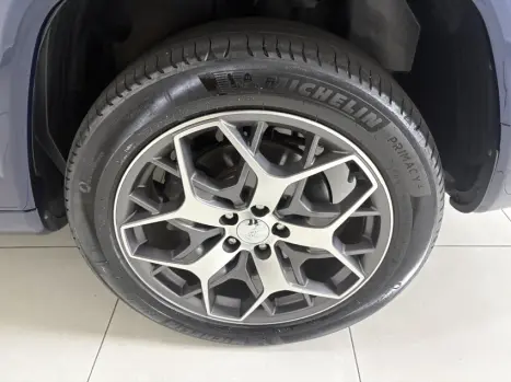 JEEP Commander 2.0 16V 4P TD380 OVERLAND 4X4 TURBO DIESEL AUTOMÁTICO AT9, Foto 18