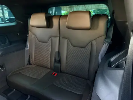 JEEP Commander 2.0 16V 4P TD380 OVERLAND 4X4 TURBO DIESEL AUTOMÁTICO AT9, Foto 15