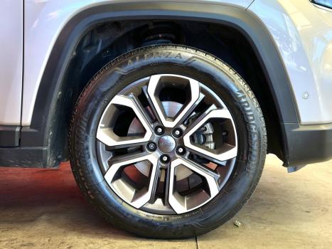 JEEP Commander , Foto 26