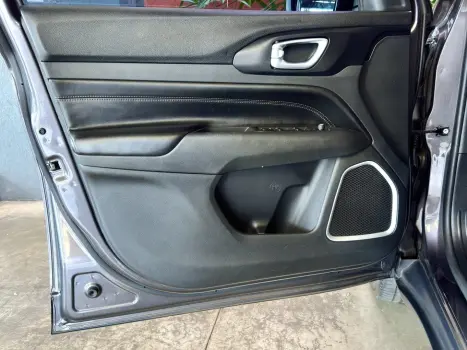 JEEP Compass 1.3 16V 4P FLEX LONGITUDE T270 TURBO AUTOM�TICO, Foto 9