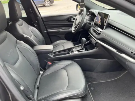 JEEP Compass 1.3 16V 4P FLEX LONGITUDE 80 ANOS T270 TURBO AUTOM�TICO, Foto 9