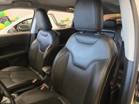 JEEP Compass 2.0 16V 4P LONGITUDE TURBO DIESEL 4X4 AUTOM�TICO, Foto 14