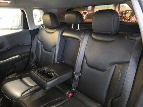 JEEP Compass 2.0 16V 4P TURBO DIESEL LONGITUDE 4X4 AUTOM�TICO, Foto 17