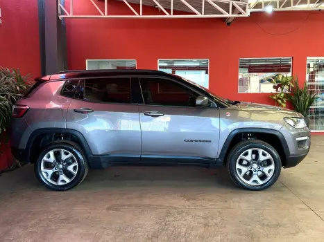 JEEP Compass 2.0 16V 4P TRAILHAWK TURBO DIESEL 4X4 AUTOM�TICO, Foto 16