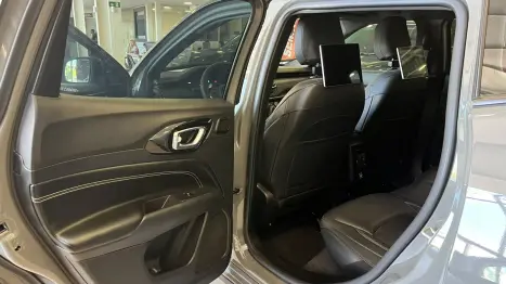 JEEP Compass 2.0 16V 4P HURRICANE 4 TURBO BLACKHAWK AUTOMÁTICO AT9, Foto 18