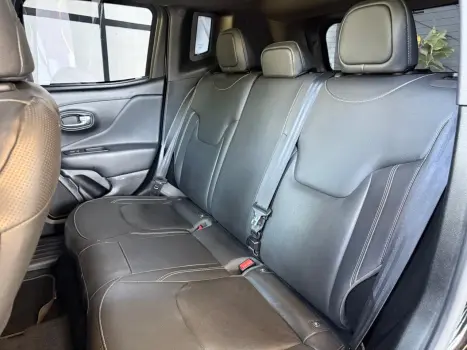 JEEP Renegade 1.3 16V 4P FLEX T270 S 4X4 TURBO AUTOM�TICO, Foto 19