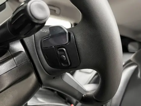 JEEP Renegade 1.3 16V 4P FLEX T270 LONGITUDE TURBO AUTOM�TICO, Foto 20