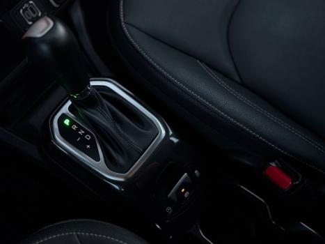 JEEP Renegade 1.3 16V 4P FLEX T270 LONGITUDE TURBO AUTOM�TICO, Foto 17