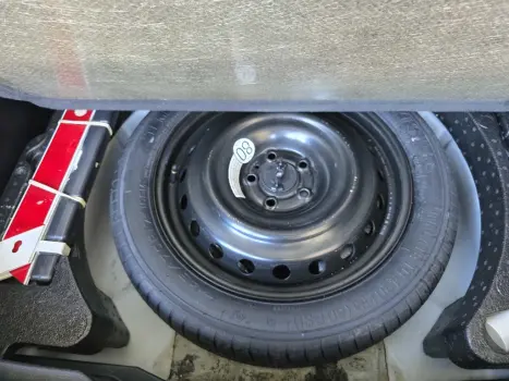 JEEP Renegade 1.3 16V 4P FLEX T270 LONGITUDE TURBO AUTOM�TICO, Foto 19