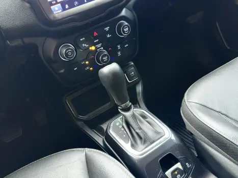 JEEP Renegade 1.3 16V 4P FLEX T270 LONGITUDE TURBO AUTOM�TICO, Foto 18
