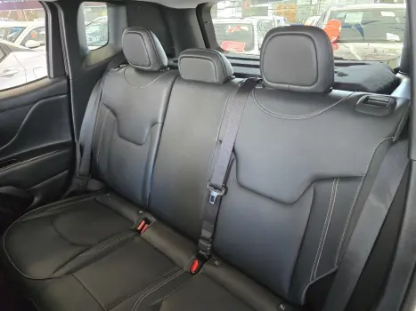 JEEP Renegade 1.3 16V 4P FLEX T270 LONGITUDE TURBO AUTOM�TICO, Foto 16