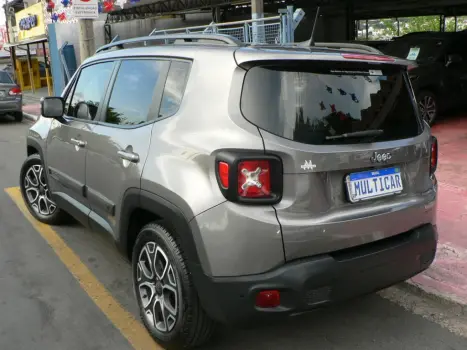JEEP Renegade 1.8 16V 4P FLEX LONGITUDE AUTOMÁTICO, Foto 4 JEEP Renegade 1.8 16V 4P FLEX LONGITUDE AUTOMÁTICO, Foto 4