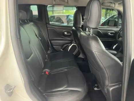 JEEP Renegade 1.8 16V 4P LIMITED FLEX AUTOMÁTICO, Foto 12 JEEP Renegade 1.8 16V 4P LIMITED FLEX AUTOMÁTICO, Foto 12