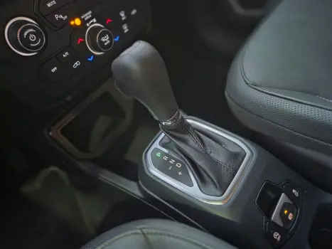 JEEP Renegade 1.8 16V 4P FLEX LONGITUDE AUTOMÁTICO, Foto 12 JEEP Renegade 1.8 16V 4P FLEX LONGITUDE AUTOMÁTICO, Foto 12