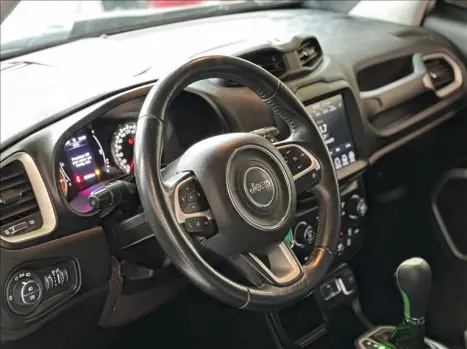 JEEP Renegade 1.8 16V 4P FLEX LONGITUDE AUTOMÁTICO, Foto 4 JEEP Renegade 1.8 16V 4P FLEX LONGITUDE AUTOMÁTICO, Foto 4