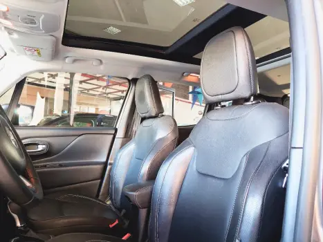 JEEP Renegade 1.8 16V 4P LIMITED FLEX AUTOM�TICO, Foto 7