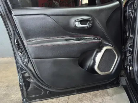 JEEP Renegade 1.8 16V 4P FLEX LONGITUDE AUTOM�TICO, Foto 10