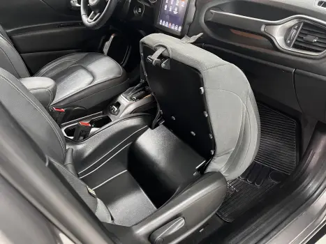 JEEP Renegade 1.8 16V 4P LIMITED FLEX AUTOM�TICO, Foto 13