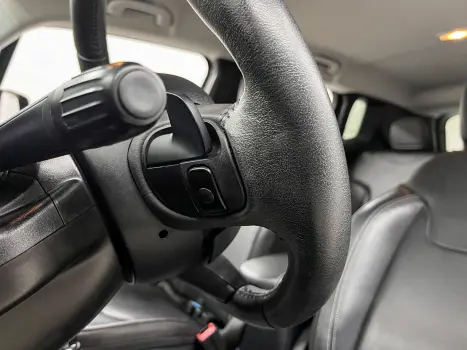 JEEP Renegade 1.8 16V 4P LIMITED FLEX AUTOM�TICO, Foto 20