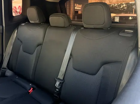 JEEP Renegade 1.8 16V 4P FLEX AUTOM�TICO, Foto 14
