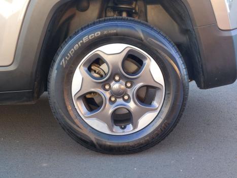 JEEP Renegade 1.8 16V 4P FLEX AUTOM�TICO, Foto 7