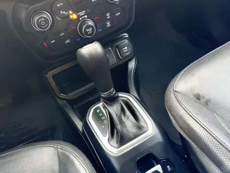JEEP Renegade 1.8 16V 4P FLEX LONGITUDE AUTOM�TICO, Foto 16