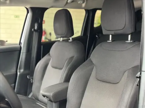 JEEP Renegade 1.8 16V 4P FLEX AUTOMÁTICO, Foto 6