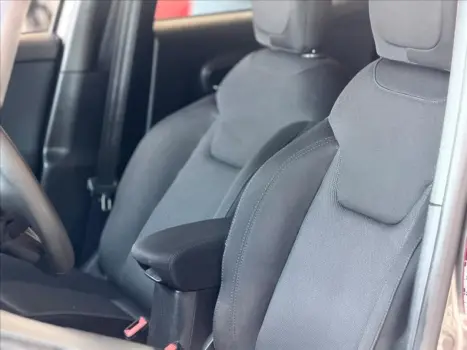 JEEP Renegade 1.8 16V 4P FLEX AUTOMÁTICO, Foto 6