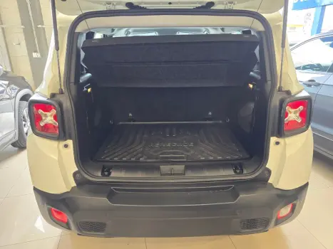 JEEP Renegade 1.8 16V 4P LIMITED FLEX AUTOMÁTICO, Foto 18