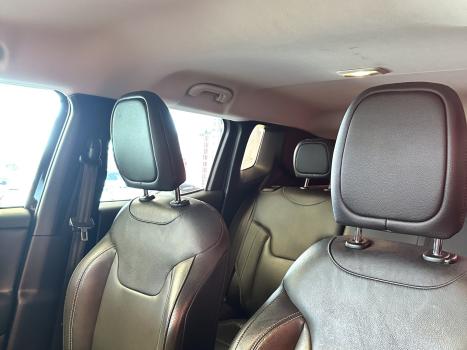 JEEP Renegade 2.0 16V 4P TURBO DIESEL LONGITUDE 4X4 AUTOM�TICO, Foto 3