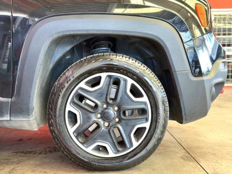 JEEP Renegade 2.0 16V 4P TURBO DIESEL TRAILHAWK 4X4 AUTOMTICO, Foto 24