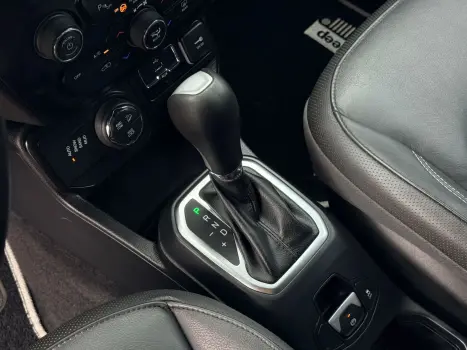 JEEP Renegade 2.0 16V 4P TURBO DIESEL LONGITUDE 4X4 AUTOM�TICO, Foto 12