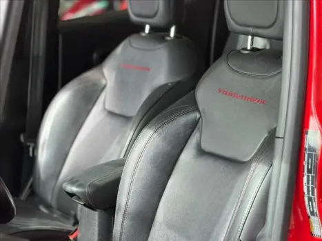 JEEP Renegade 2.0 16V 4P TURBO DIESEL TRAILHAWK 4X4 AUTOM�TICO, Foto 6