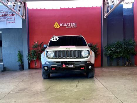 JEEP Renegade 2.0 16V 4P TURBO DIESEL TRAILHAWK 4X4 AUTOM�TICO, Foto 3